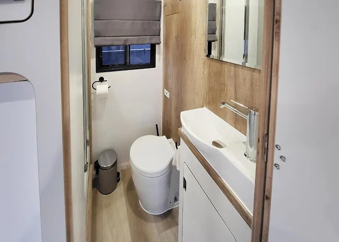 1 Bedroom Beautiful Ship In Havelsee Ot Bateau-hôtel 3*